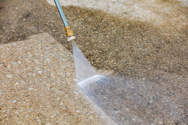 Best Pool Deck Cleaning  in Cedar Hill, TX